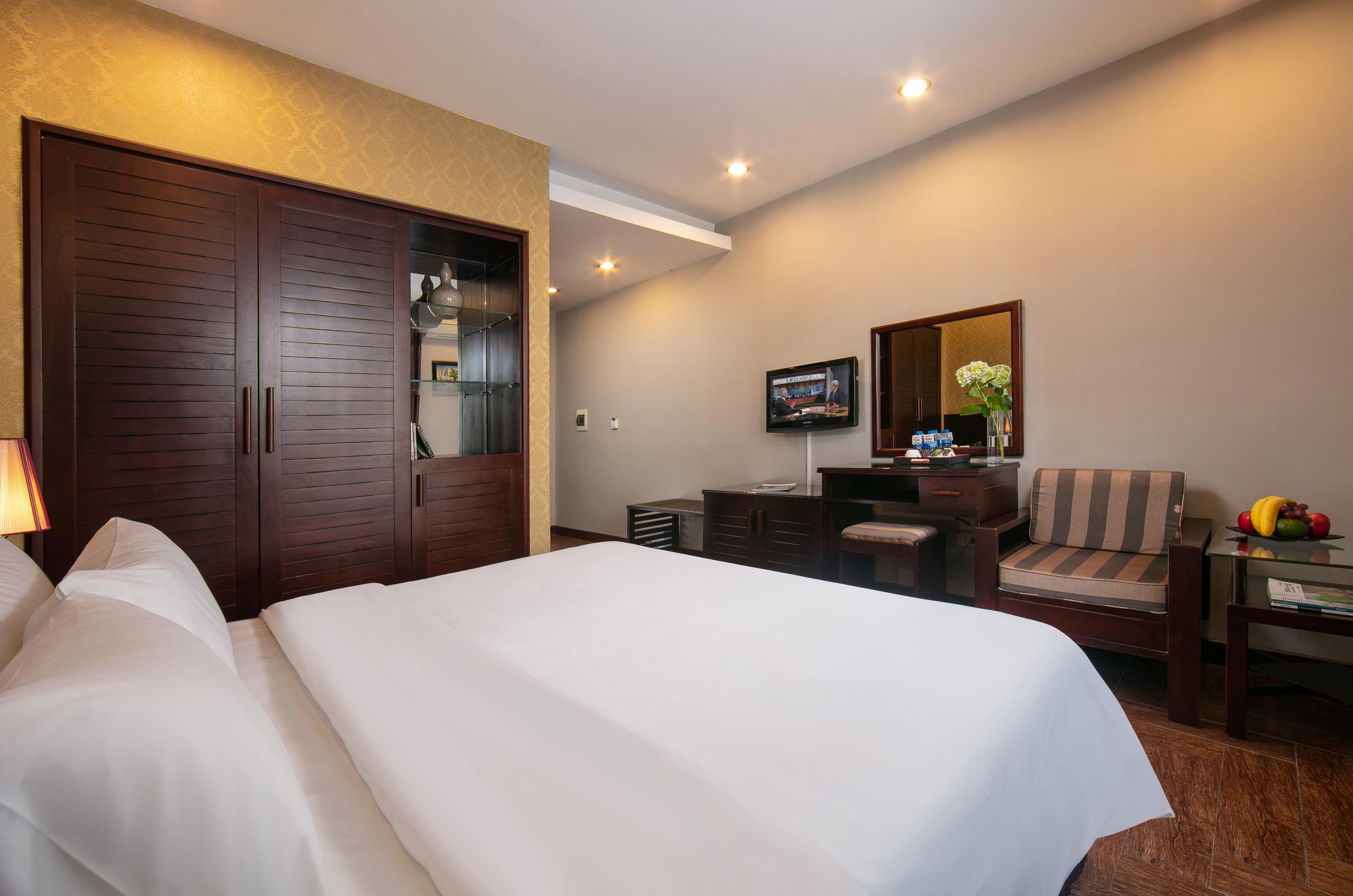 Sen Hotel - Managed By Sen Hotel Group Hanoi Exteriör bild