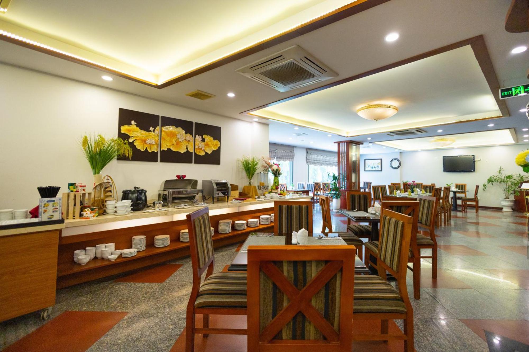Sen Hotel - Managed By Sen Hotel Group Hanoi Exteriör bild