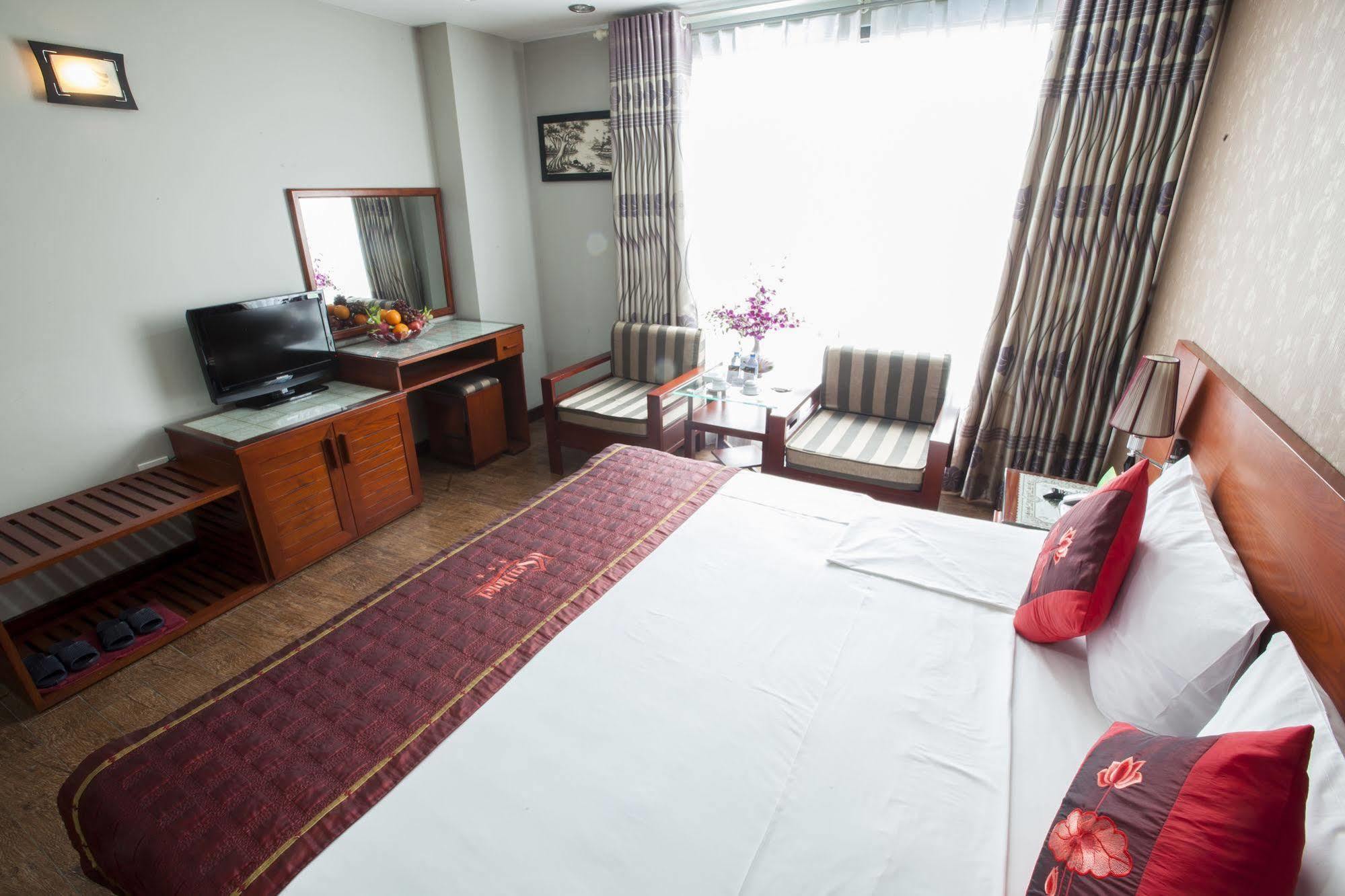 Sen Hotel - Managed By Sen Hotel Group Hanoi Exteriör bild